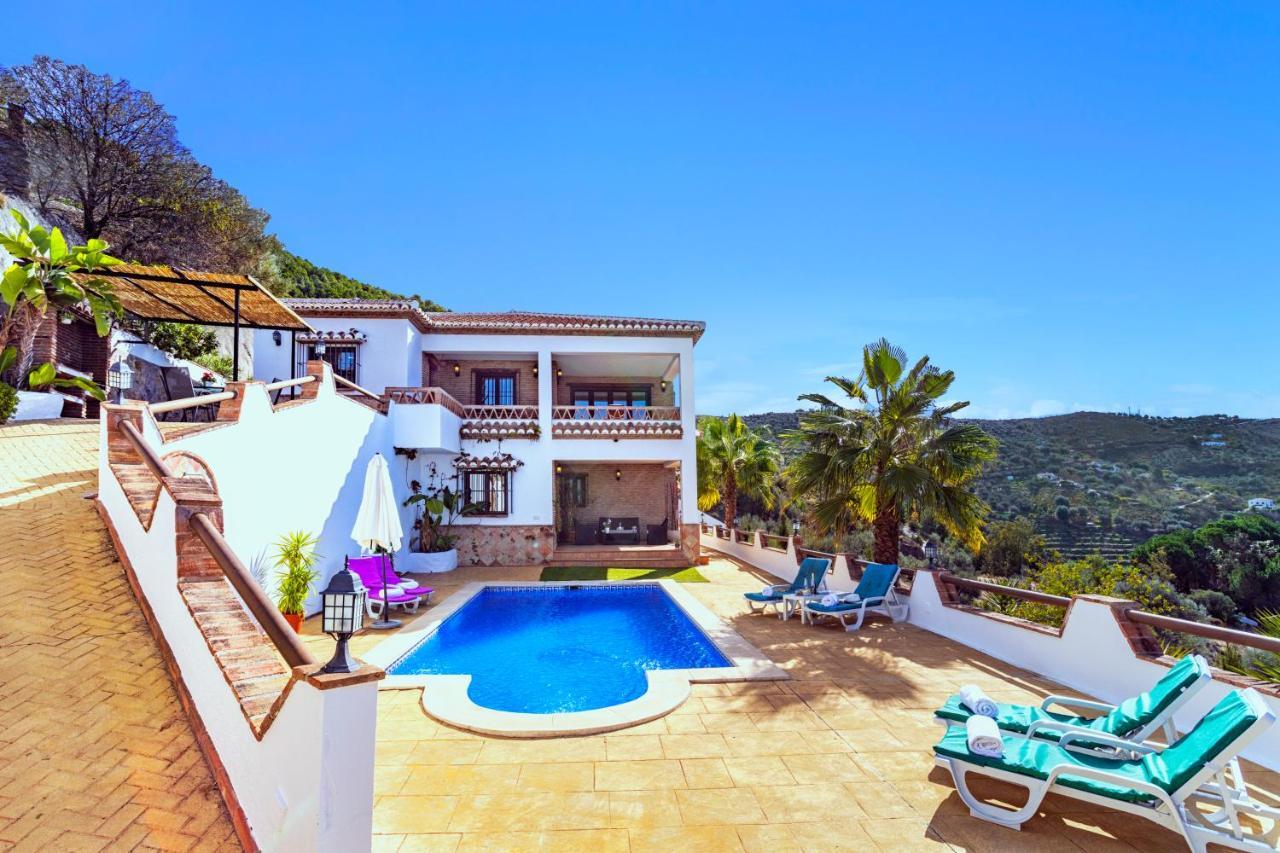 Holiday Home El Encinar Alcaucín Exteriér fotografie
