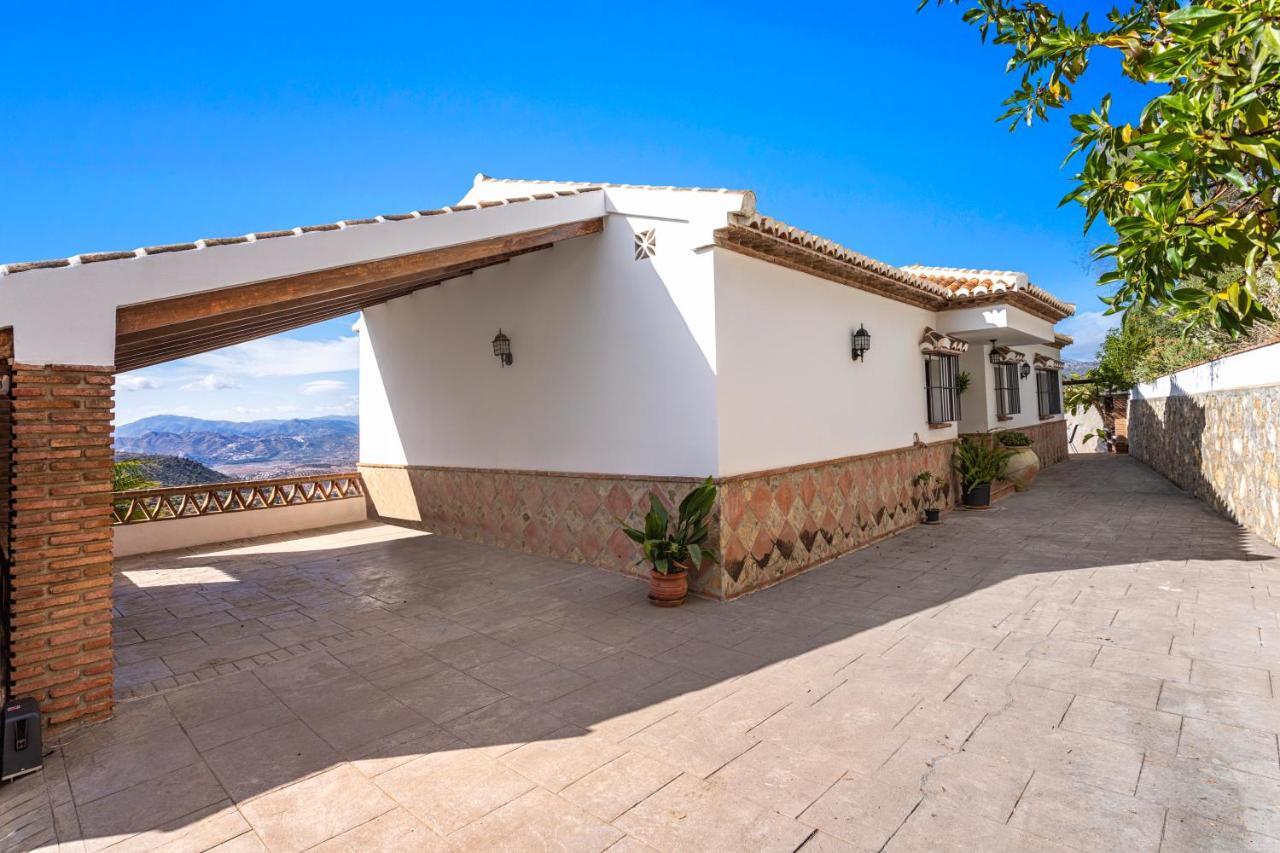 Holiday Home El Encinar Alcaucín Exteriér fotografie