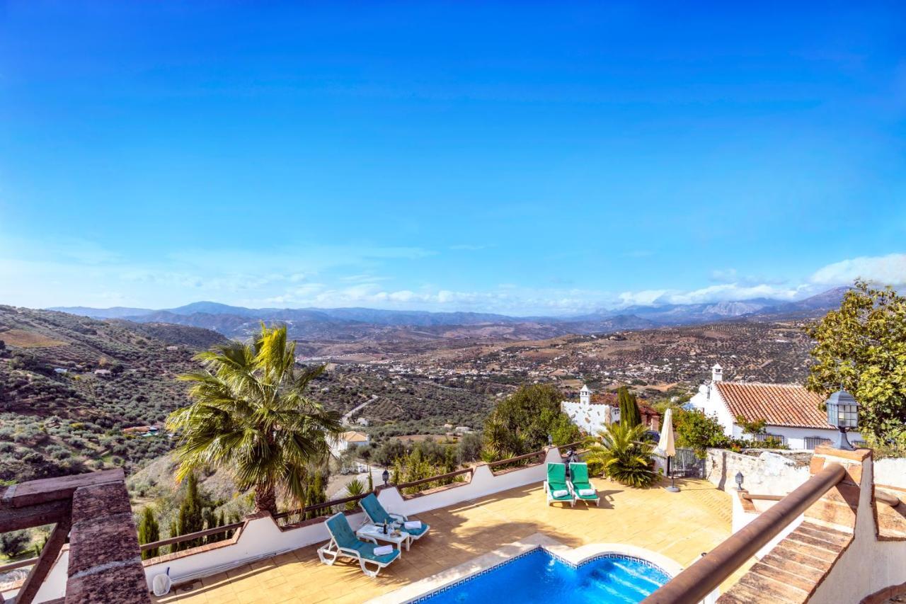 Holiday Home El Encinar Alcaucín Exteriér fotografie